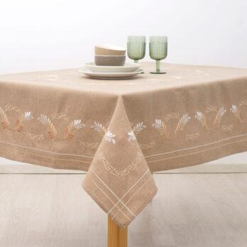 Τραπεζομάντηλο Μονόχρωμο με Κέντημα 19963